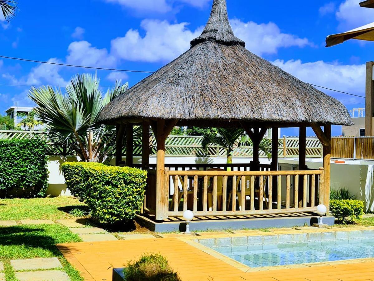 Flic En Flac Sea View Luxury 3 Bedroom Apartment 외부 사진